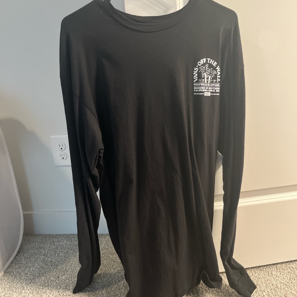 Men’s long sleeve vans tee